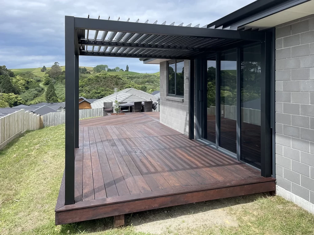 New deck with bespoke pergola